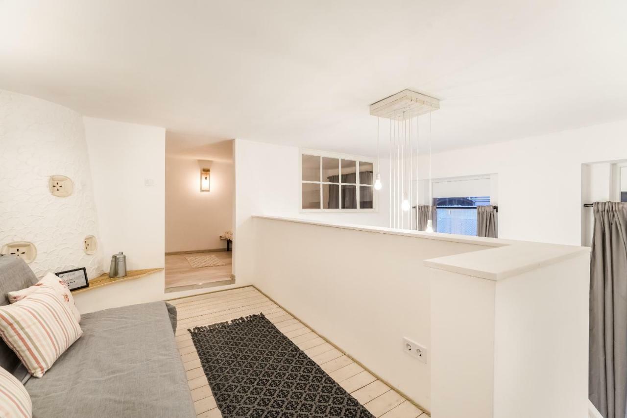 בודפשט Bpr Vintage Garden Apartment With Terrace & Sauna מראה חיצוני תמונה